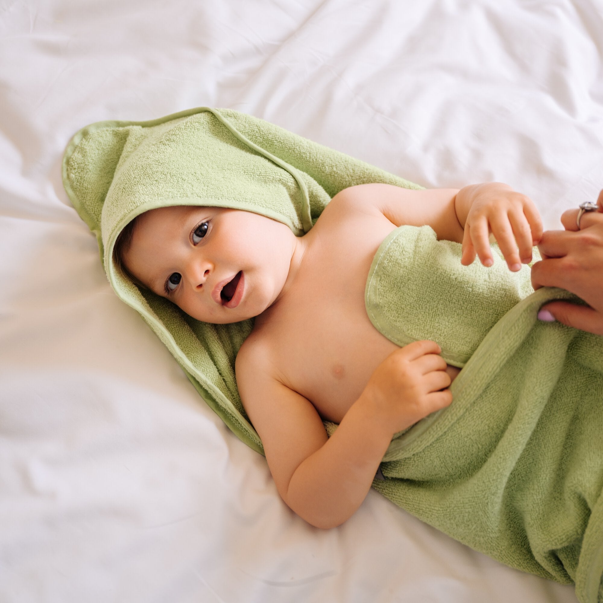 Cape de bain
- Taille unique (0–3 ans)- Pistache- Coton classique - Dalfilo