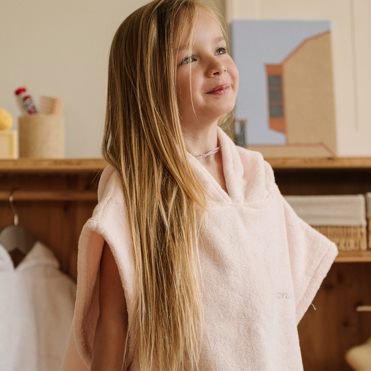 Poncho de bain pour enfant
- Taille unique (2-4 ans)- Rose Cerizier- Coton classique - Dalfilo